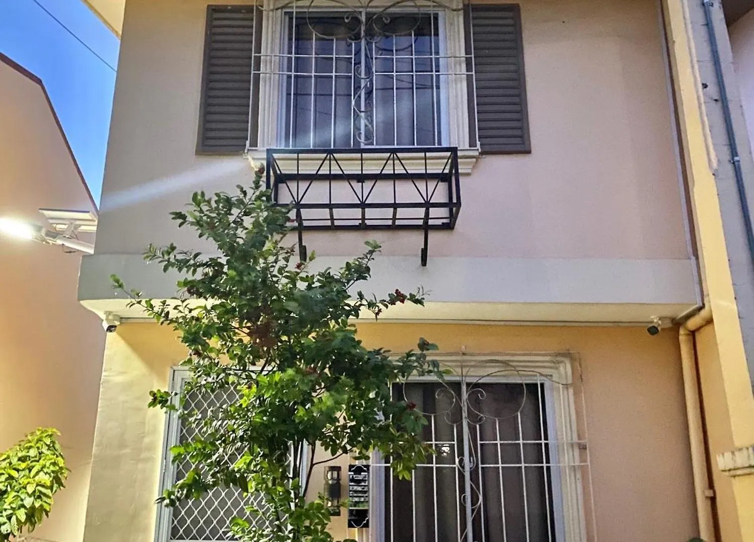 Private Home/ Infront Of Airport Davao Holiday home